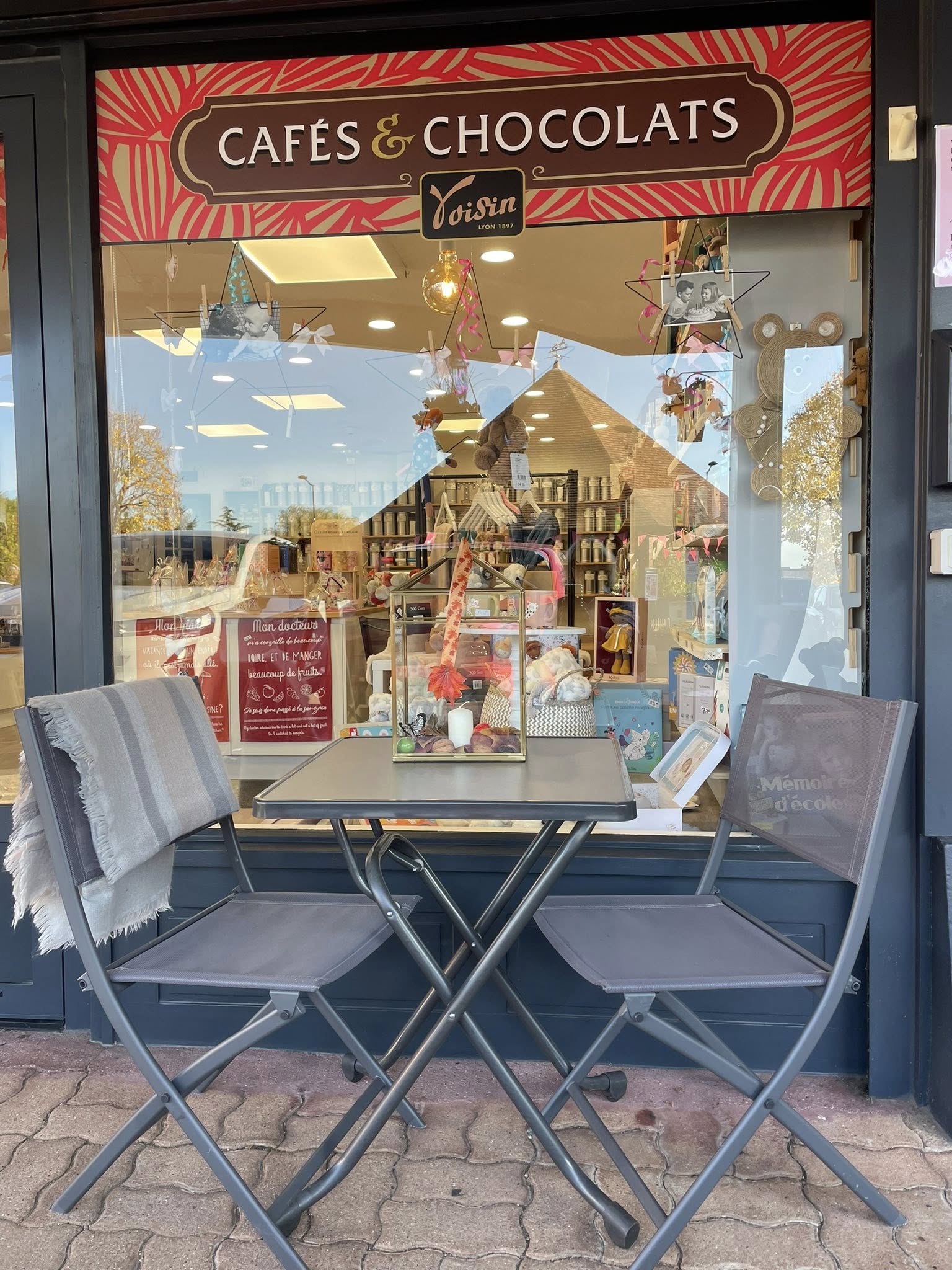 La boutique Thés Papilles à Isneauville